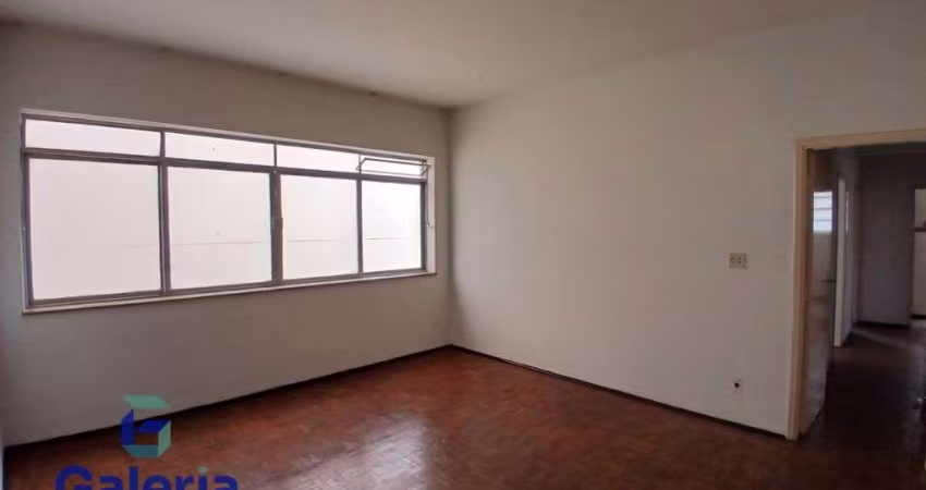 Apartamento com 3 quartos para alugar, 105m² - Centro