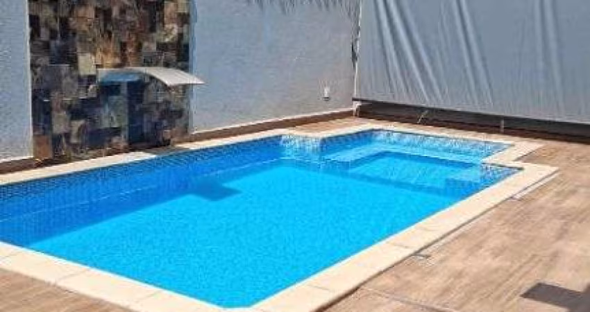 Casa com 3 quartos à venda, 247m² - Jardinópolis