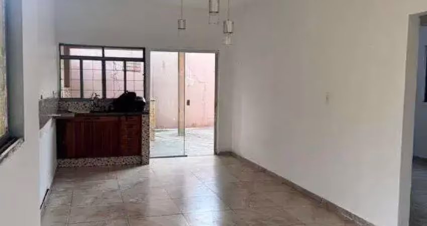 Casa residencial com 2 quartos para alugar, 150m2 - Campos Elisios