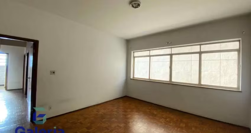Apartamento com 3 quartos para alugar, 105m² - centro