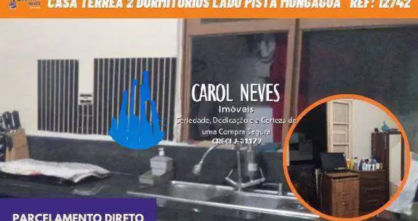 Casa 2 dormitorios lado pista parcelamento direto mongaguá