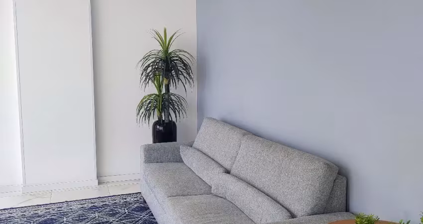 Apartamento 1 suíte + 1 dormitório mobiliado e equipado para locação anual