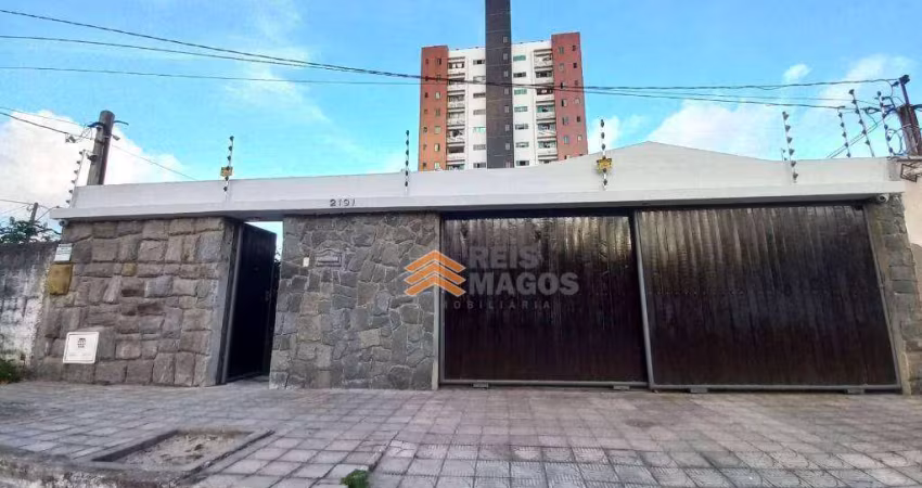 Casa com 3 dormitórios, 250 m² - venda por R$ 600.000,00 ou aluguel por R$ 2.706,21/mês - Lagoa Nova - Natal/RN
