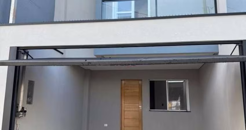 Casa com 3 quartos à venda na Antônio Gonzales Munhoz, Vila Ivone, São Paulo