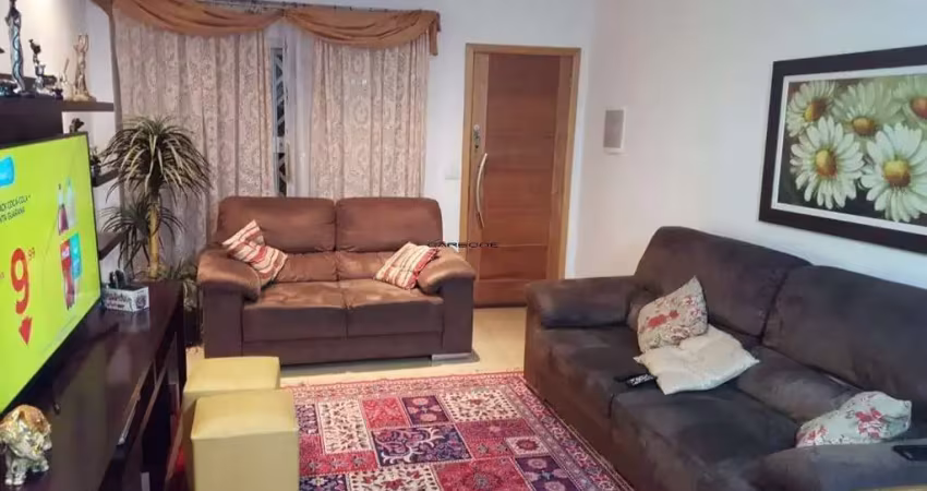 Casa com 3 quartos à venda na Rua Porto Alegre, Vila Bertioga, São Paulo