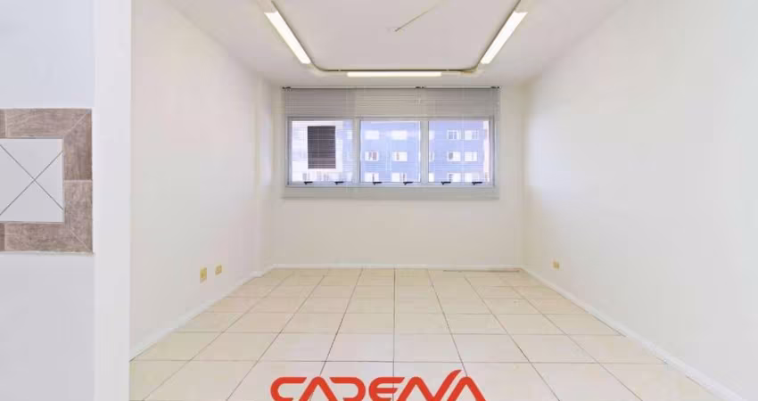 Sala comercial para aluguel no Centro de Curitiba