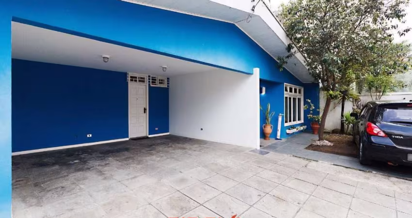 Casa com 3 quartos e 3 vagas à venda no Vila Izabel