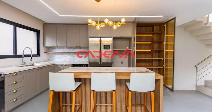 Lindo triplex estilo towhouse com 3 quartos e 3 vagas à venda no Jardim das Américas