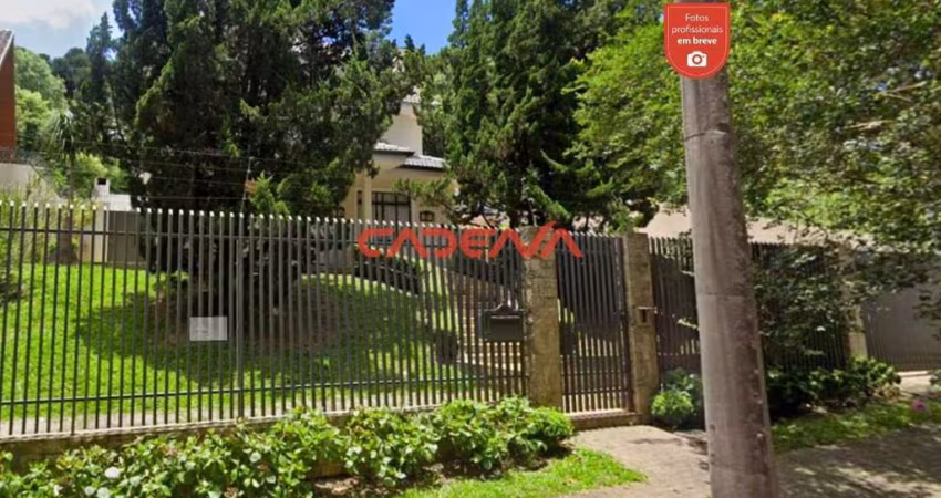 Casa com 6 quartos e 6 vagas à venda no Mossunguê