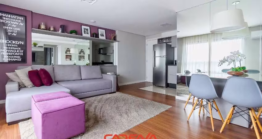 Apartamento com 2 quartos e 1 vaga no Centro