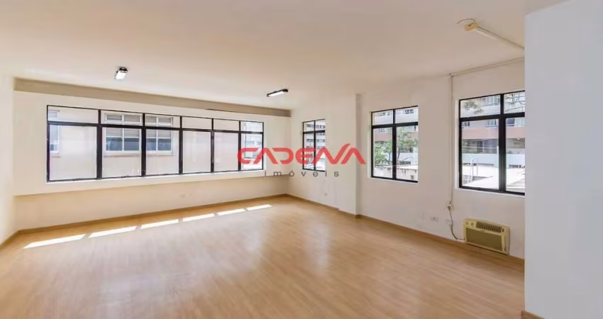 Sala à venda no Água Verde