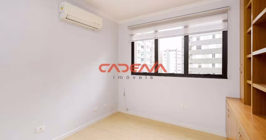 Sala à venda no Batel