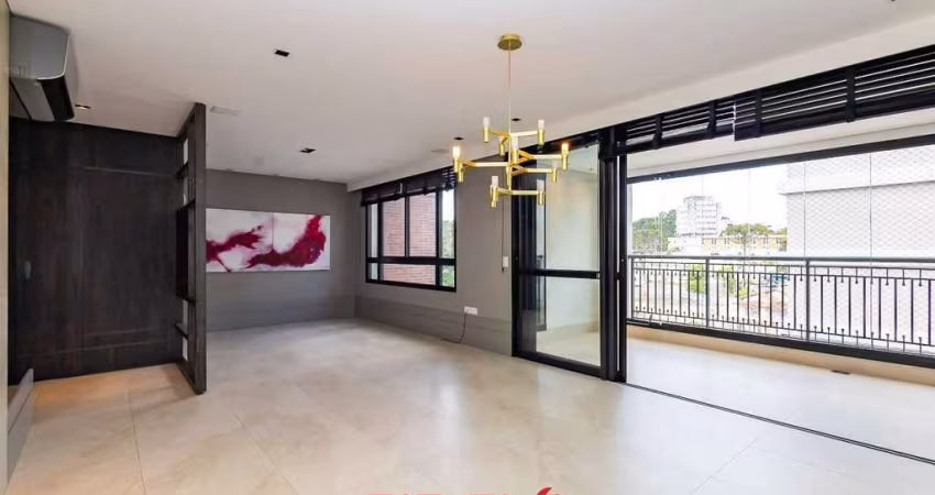 Apartamento com 3 suítes e 3 vagas para aluguel no Alto da Glória