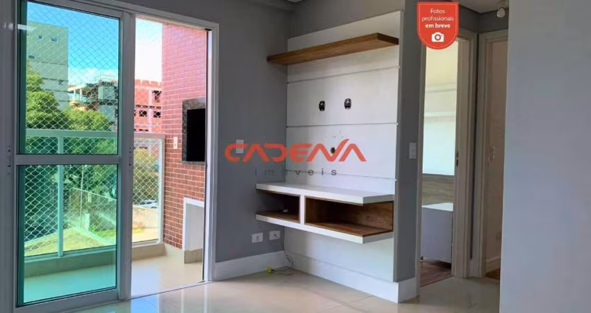 Apartamento com 2 quartos e 2 vagas para aluguel no Água Verde