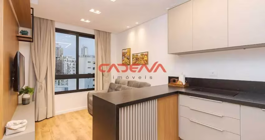 Apartamento com 1 quarto e 1 vaga para aluguel no batel