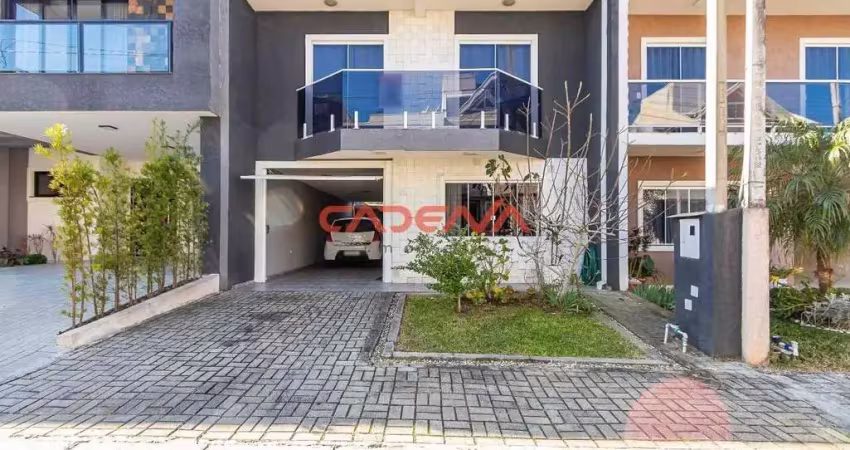 Sobrado com 3 quartos e 3 vagas à venda no pinheirinho