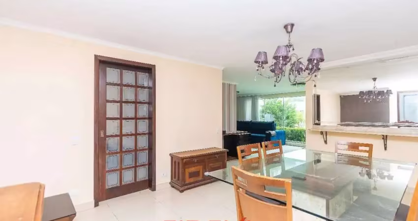 Casa com 4 quartos e 3 vagas à venda no jardim social