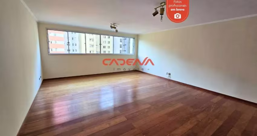 Apartamento com 3 quartos para alugar na Travessa Lange, 165, Água Verde, Curitiba