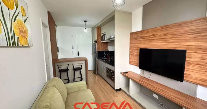 Apartamento com 1 quarto para alugar na Avenida Visconde de Guarapuava, 3000, Centro, Curitiba
