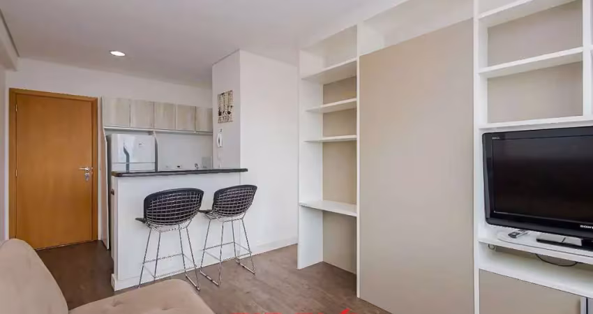 Apartamento com 1 quarto para alugar na Rua Comendador Araújo, 252, Centro, Curitiba