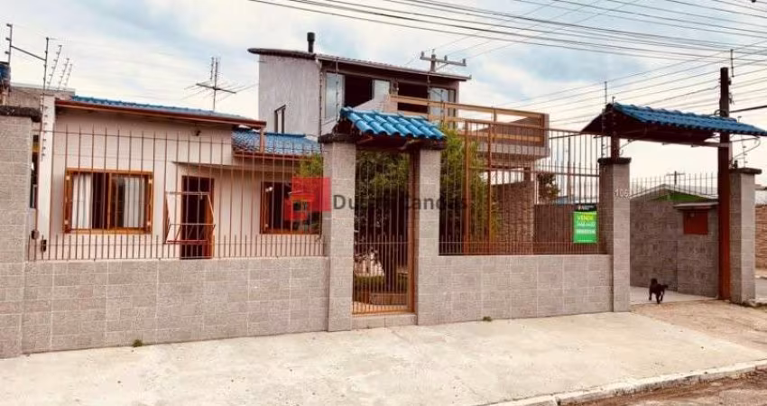 Linda casa de esquina