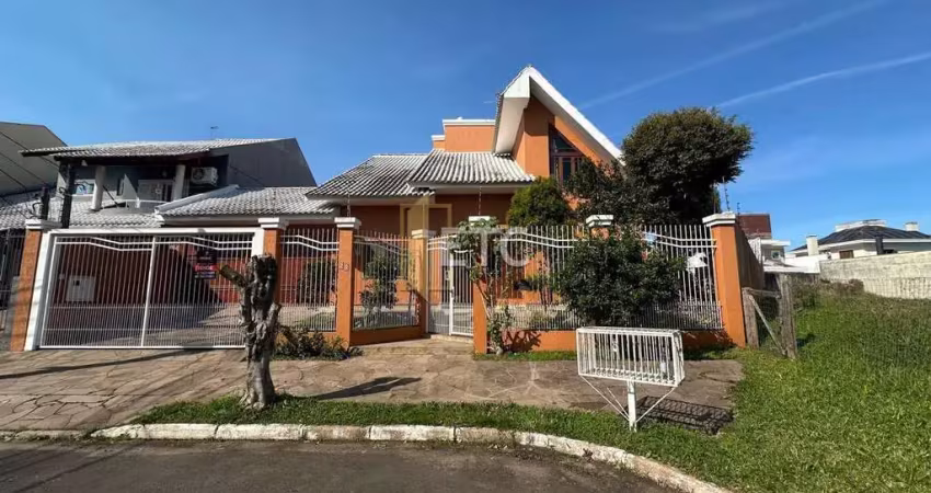 Casa com 5 quartos à venda na Rua Escócia, --, Marechal Rondon, Canoas