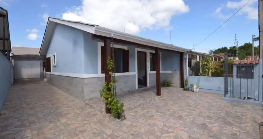 Casa com 3 quartos para alugar na Rua Veneza, --, São José, Canoas