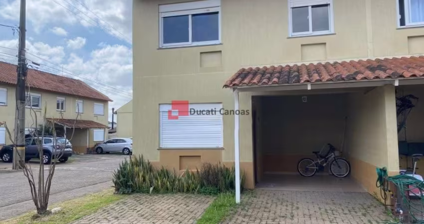 Sobrado à venda no Condomínio Santo Antônio  Conforto, s
