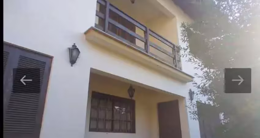 Casa com 3 quartos à venda na Rua Siqueira Campos, --, Centro, Canoas