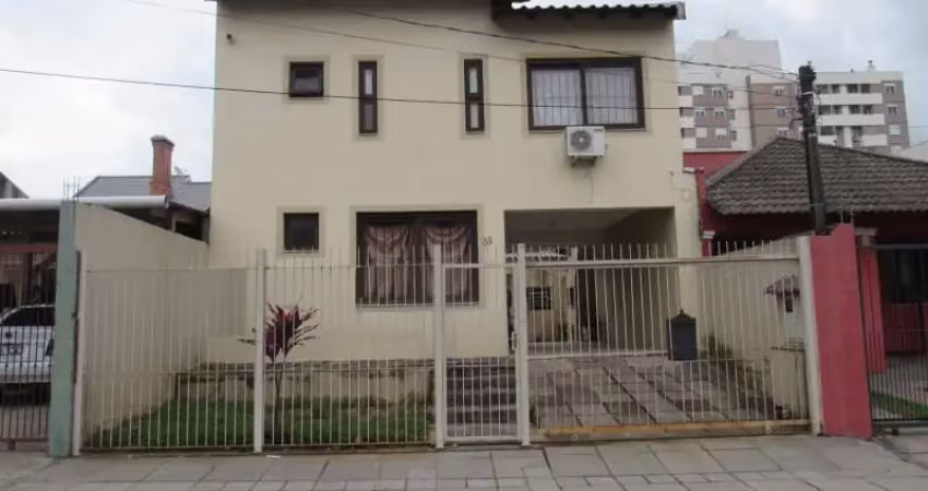 Casa com 3 quartos à venda na Rua Ary Tubbs, --, São José, Canoas