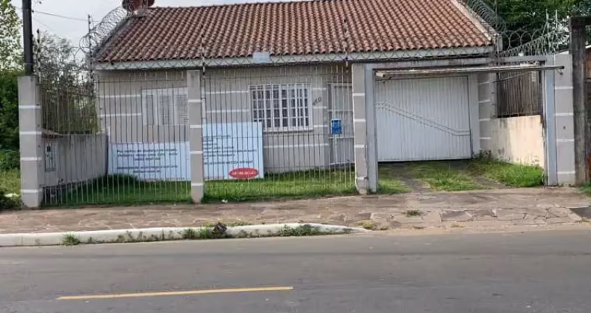 Casa com 2 quartos à venda na Avenida Antônio Wobeto, --, Mato Grande, Canoas