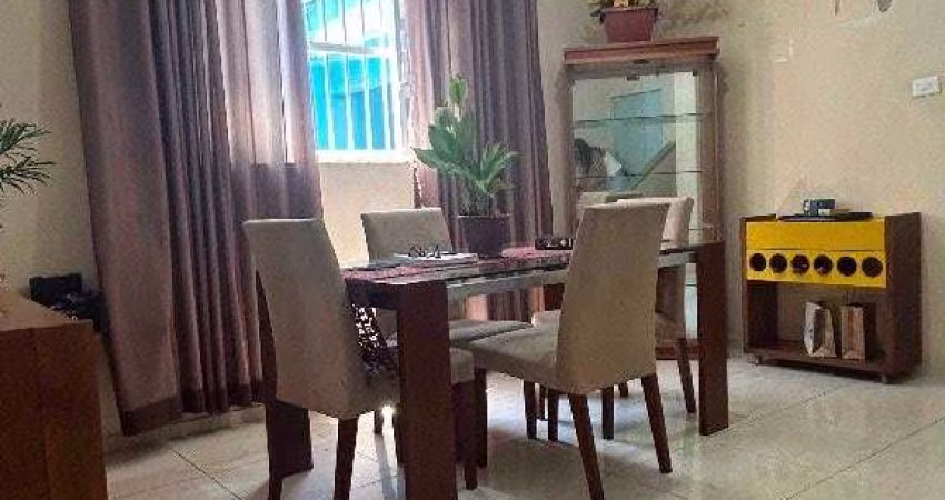 Sobrado com 4 dormitórios à venda, 142 m² por R$ 850.000,00 - Aparecida - Santos/SP
