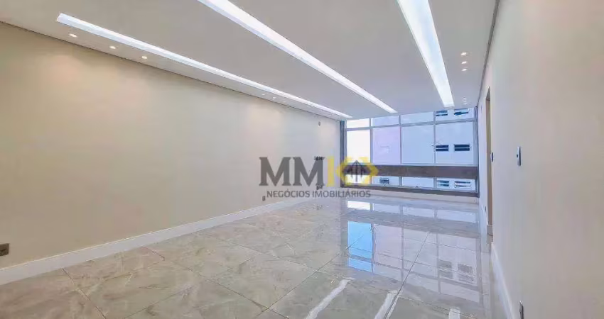 Apartamento todo reformado na praia do boqueirão com 3 suítes, 2 vagas, 180m