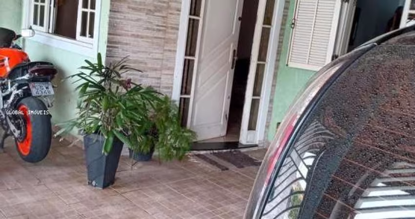 Casa para Venda em Taubaté, Residencial Sítio Santo Antônio, 2 dormitórios, 1 banheiro, 2 vagas