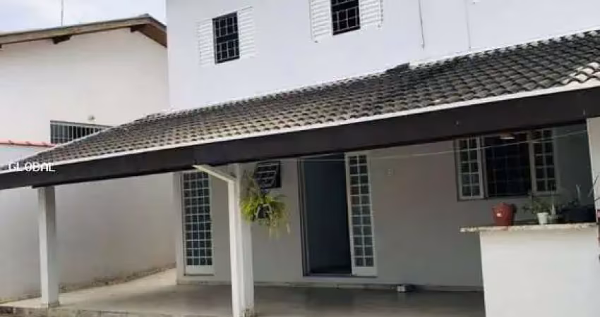 Casa para Venda em Tremembé, Loteamento Parque das Fontes, 3 dormitórios, 1 suíte, 3 banheiros, 3 vagas