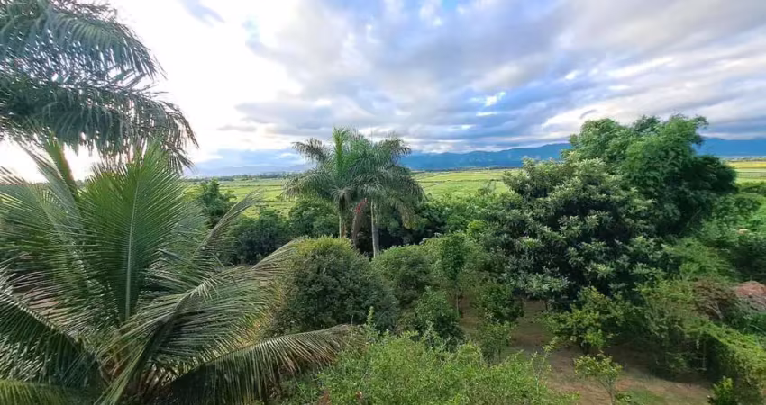 Chácara para Venda em Taubaté, Quiririm, 1 dormitório, 1 banheiro, 2 vagas