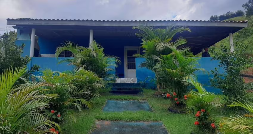 Chácara para Venda em Taubaté, Samambaia, 3 dormitórios, 1 suíte, 2 banheiros, 10 vagas