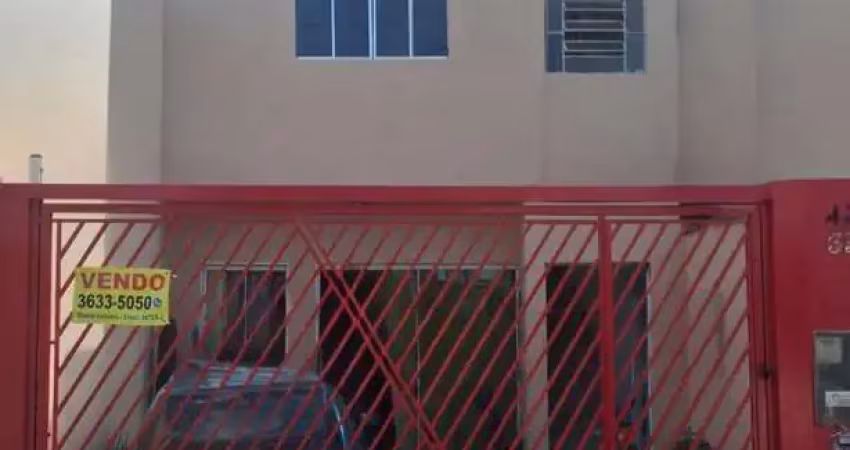 Casa para Venda em Taubaté, Parque Senhor Do Bonfim, 2 dormitórios, 1 suíte, 2 banheiros, 2 vagas