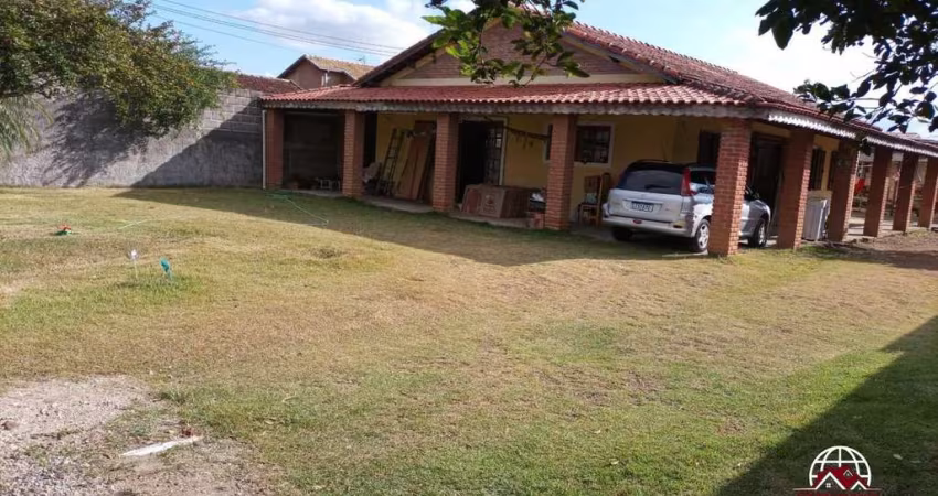 Chácara para Venda em Tremembé, Parque Vera Cruz, 3 dormitórios, 1 suíte, 2 banheiros, 10 vagas