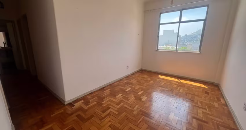 Amplo apartamento 2 quartos  vista livre e privacidade total  centro de niterói