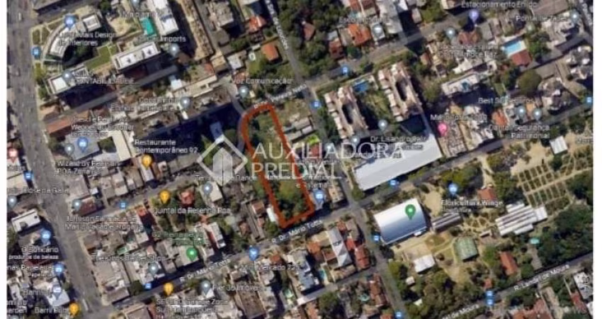 Terreno à venda na Rua Doutor Mário Totta, 820, Tristeza, Porto Alegre