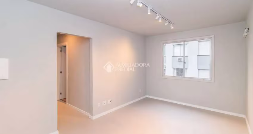 Apartamento com 2 quartos à venda na Rua Alberto Silva, 238, Vila Ipiranga, Porto Alegre