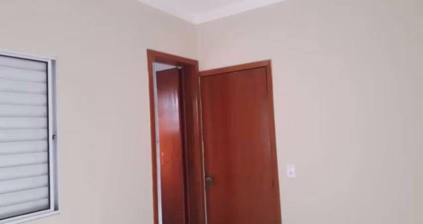 Sobrado 2 suites, 2 vagas no Jd Nordeste