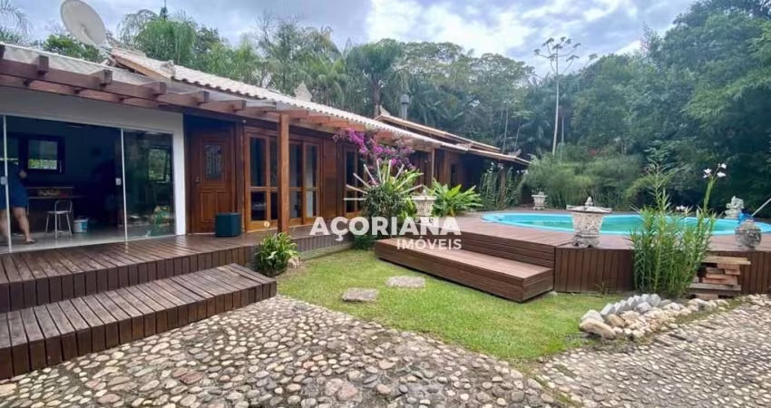 Casa no Rio Tavares Florianópolis
