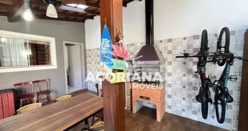 Casa espaçosa para locação.