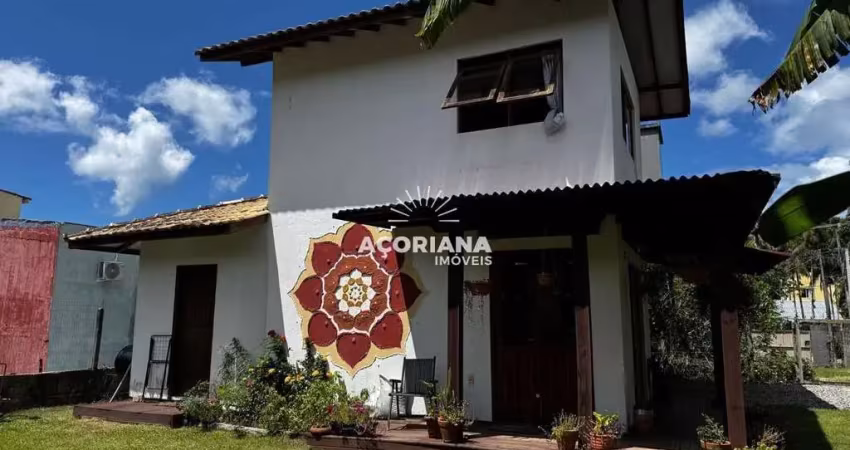 Casa com 2 quartos à venda na Rua Canto da Amizade, 33, Lagoa da Conceição, Florianópolis