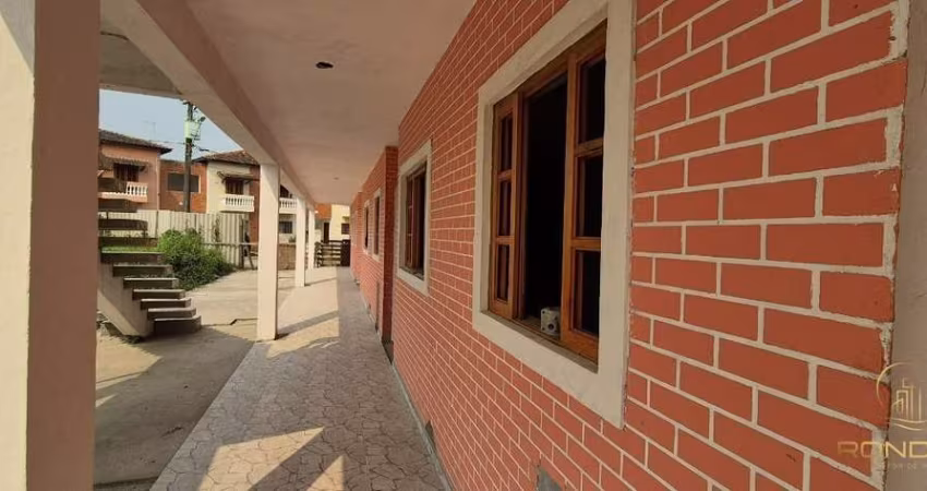 Casa para Venda em Itanhaém / SP no bairro Belas Artes