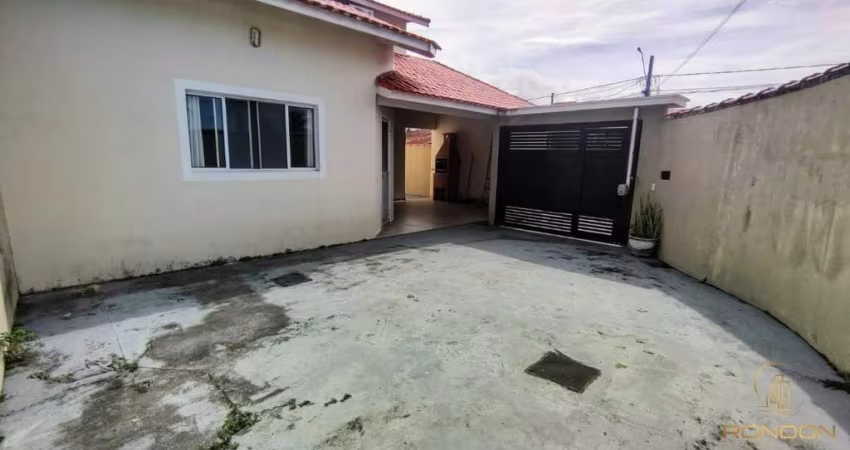 Casa com 2 dormitórios, sendo 1 suíte no Tupy em Itanhaém / SP