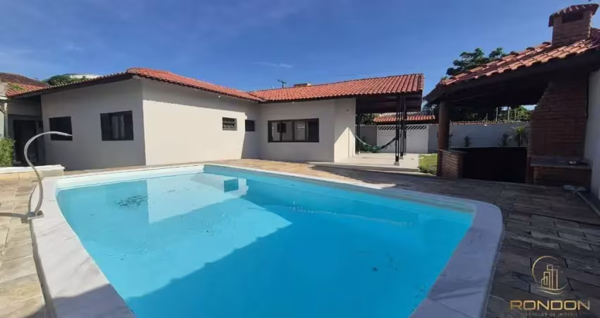 Casa com 4 dormitórios, sendo 2 suítes na Praia do Sonho em Itanhaém / SP