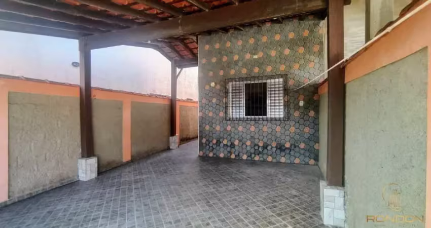 Casa com 2 dormitórios, sendo 1 suíte no corumbá em itanhaém / sp
